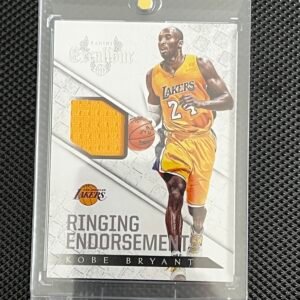Kobe Bryant 2014-15 Panini Excalibur Patch Relic NBA Game Worn