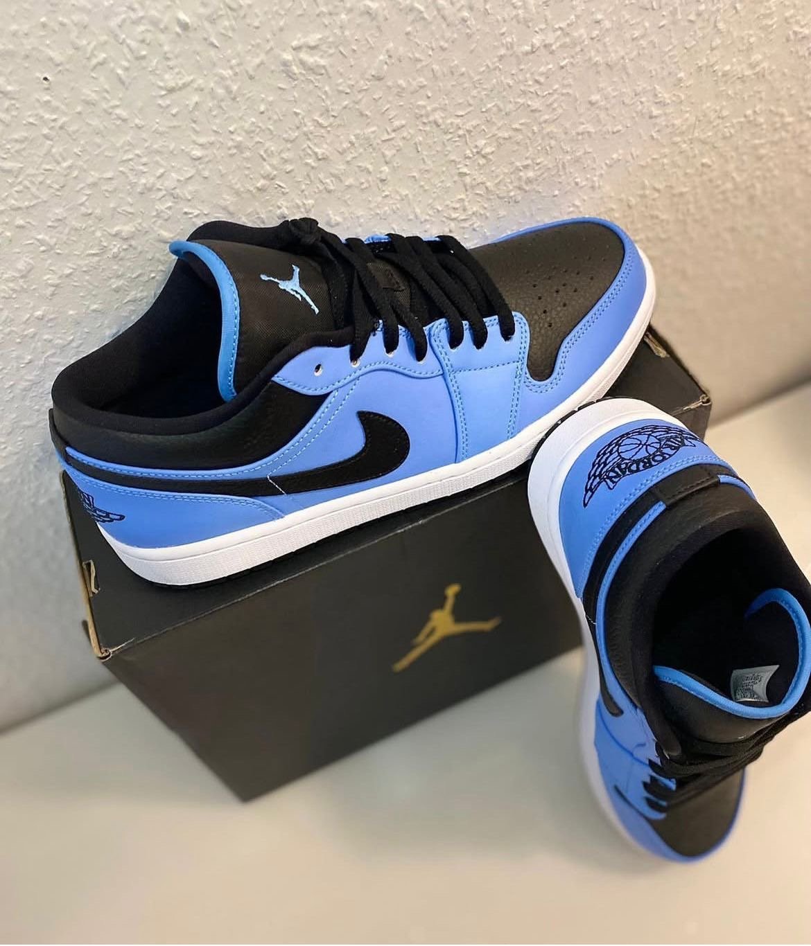 nike Jordan 1 Low University Blue Black Sneakers