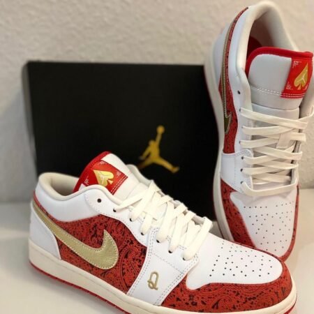 Jordan 1 Low Spades Sneakers