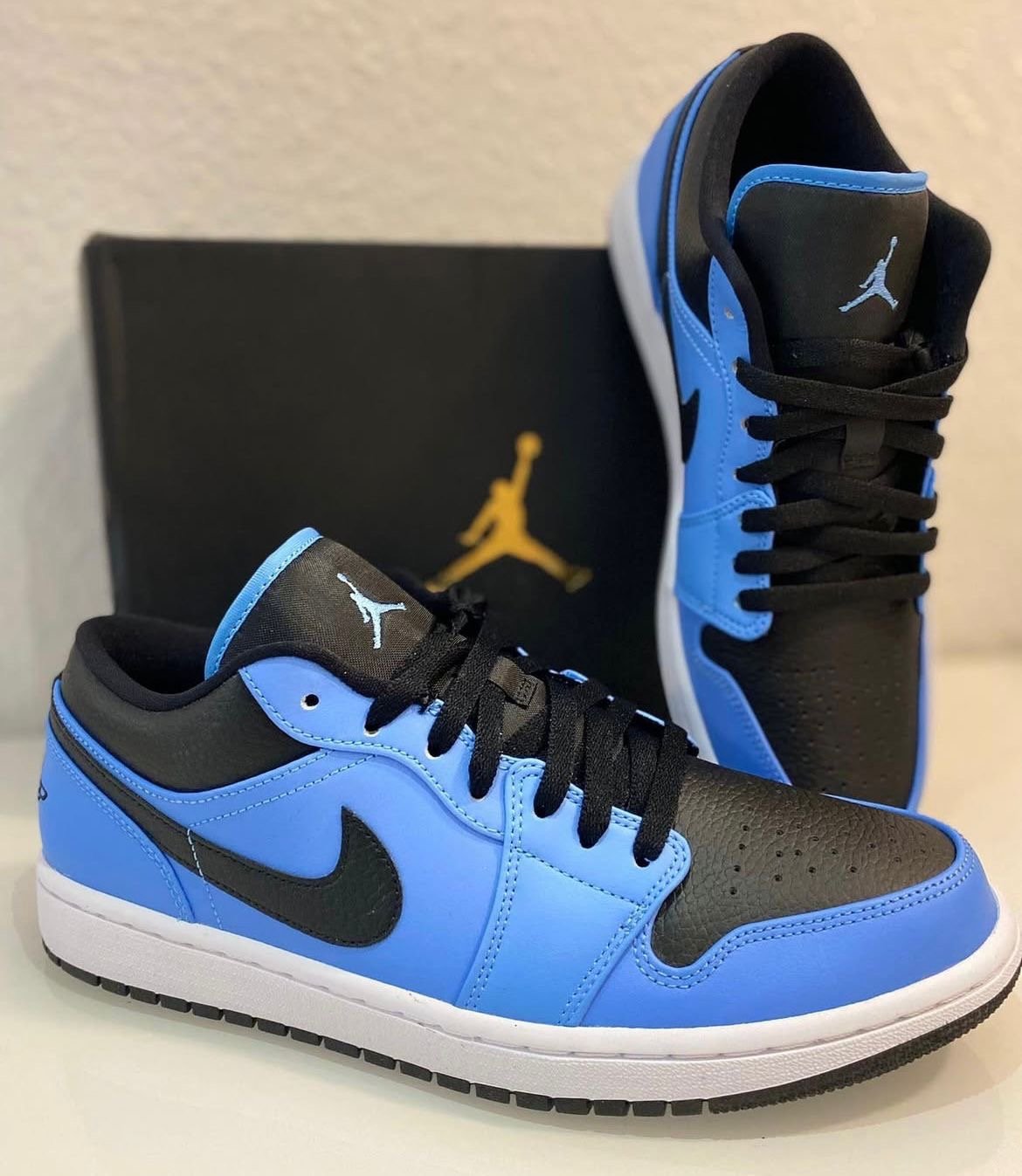 nike air Jordan 1 Low University Blue Black Sneakers