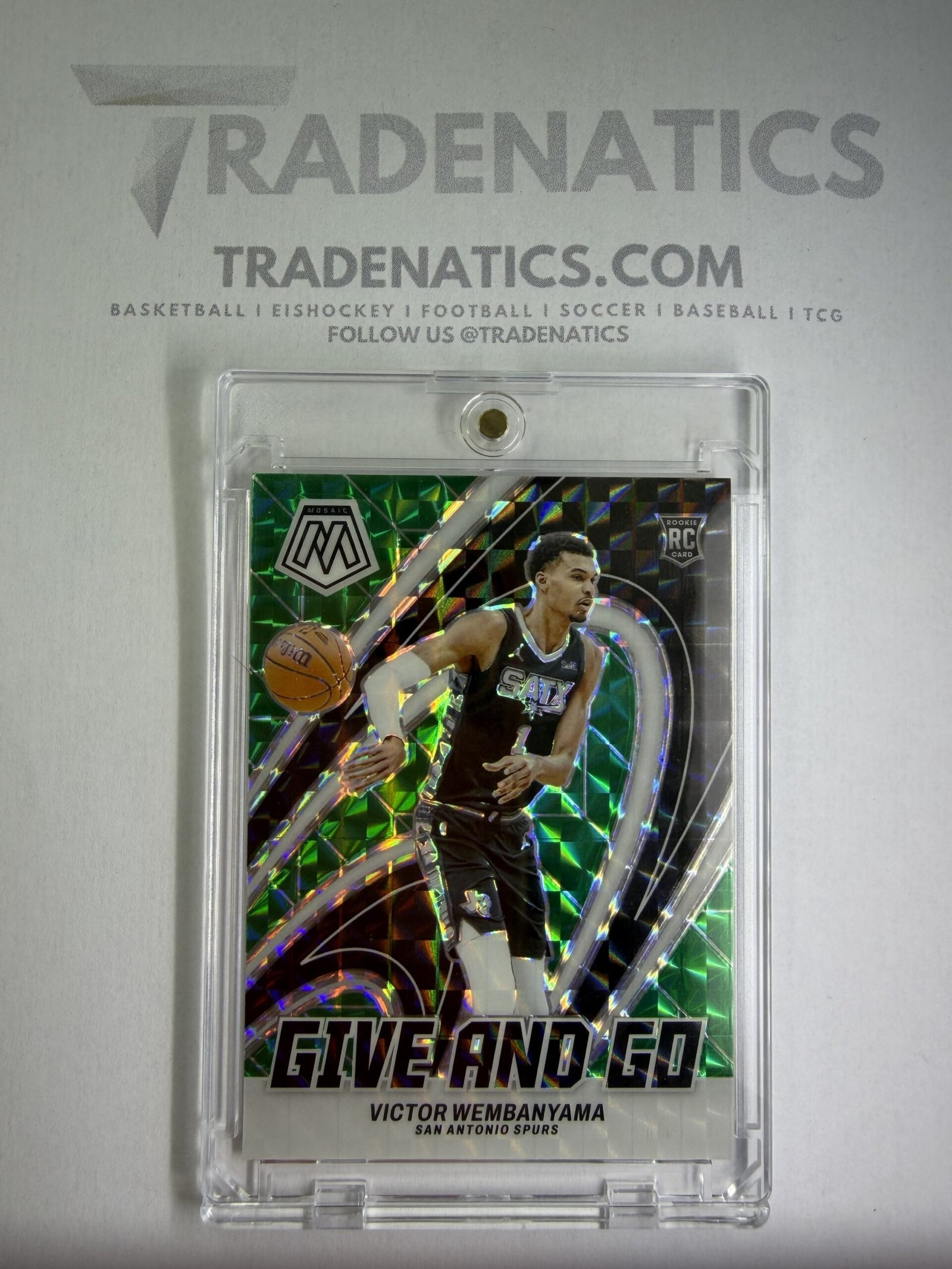 Victor Wembanyama RC - 2023-24 Give And Go Green Mosaic Prizm Holo Rookie SP #12