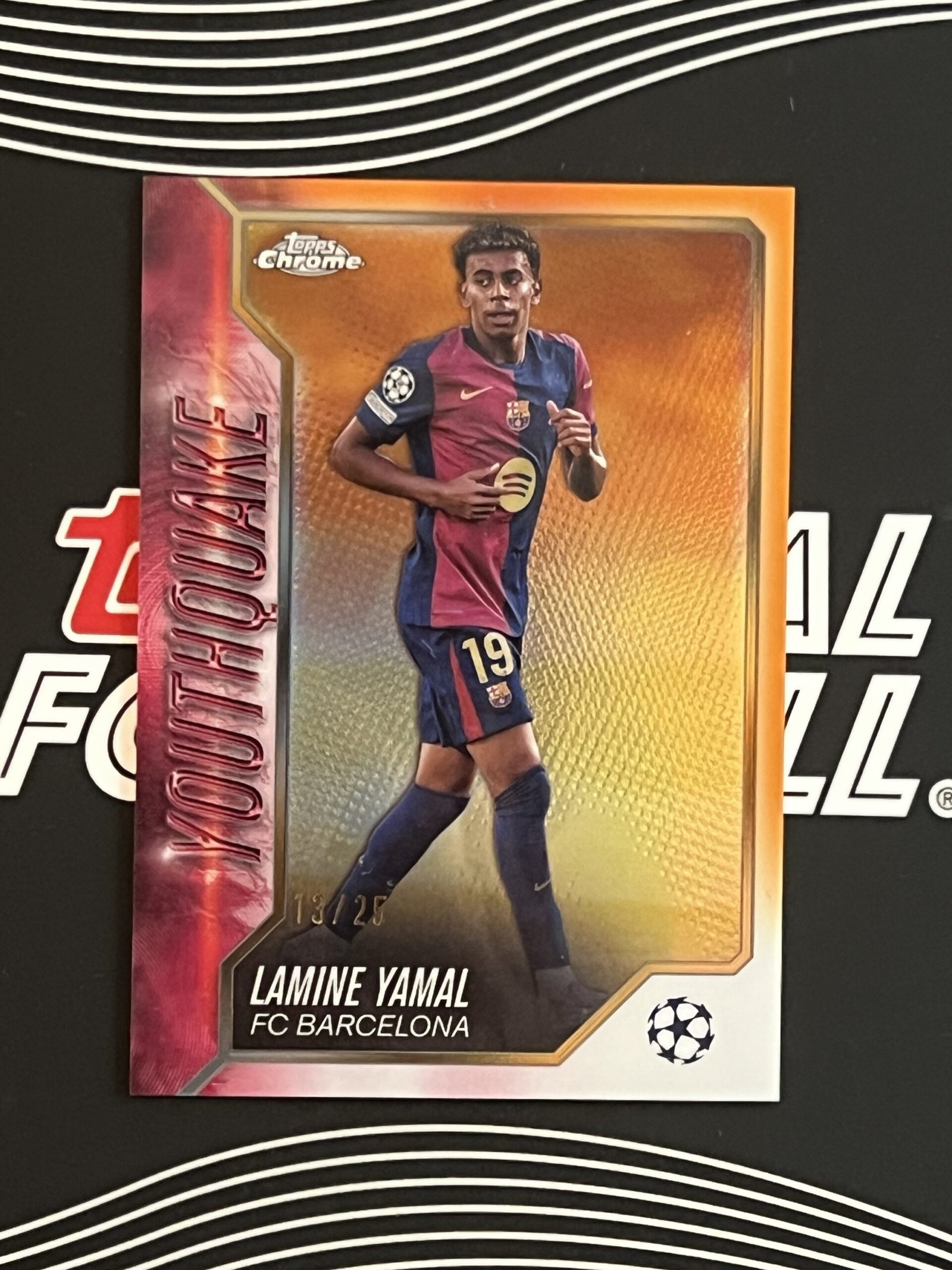 Lamine Yamal 24/25 Topps Chrome UEFA Youthquake Orange 2024/25 FC Barcelona