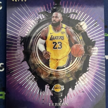 2025-26 Topps Midnight - Insomnia LeBron James /99 #IN-6 Moon Beam NBA MVP RARE