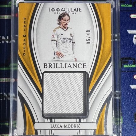 2023/24 Panini Immaculate Brilliance Luka Modric Jersey Patch Real Madrid /49