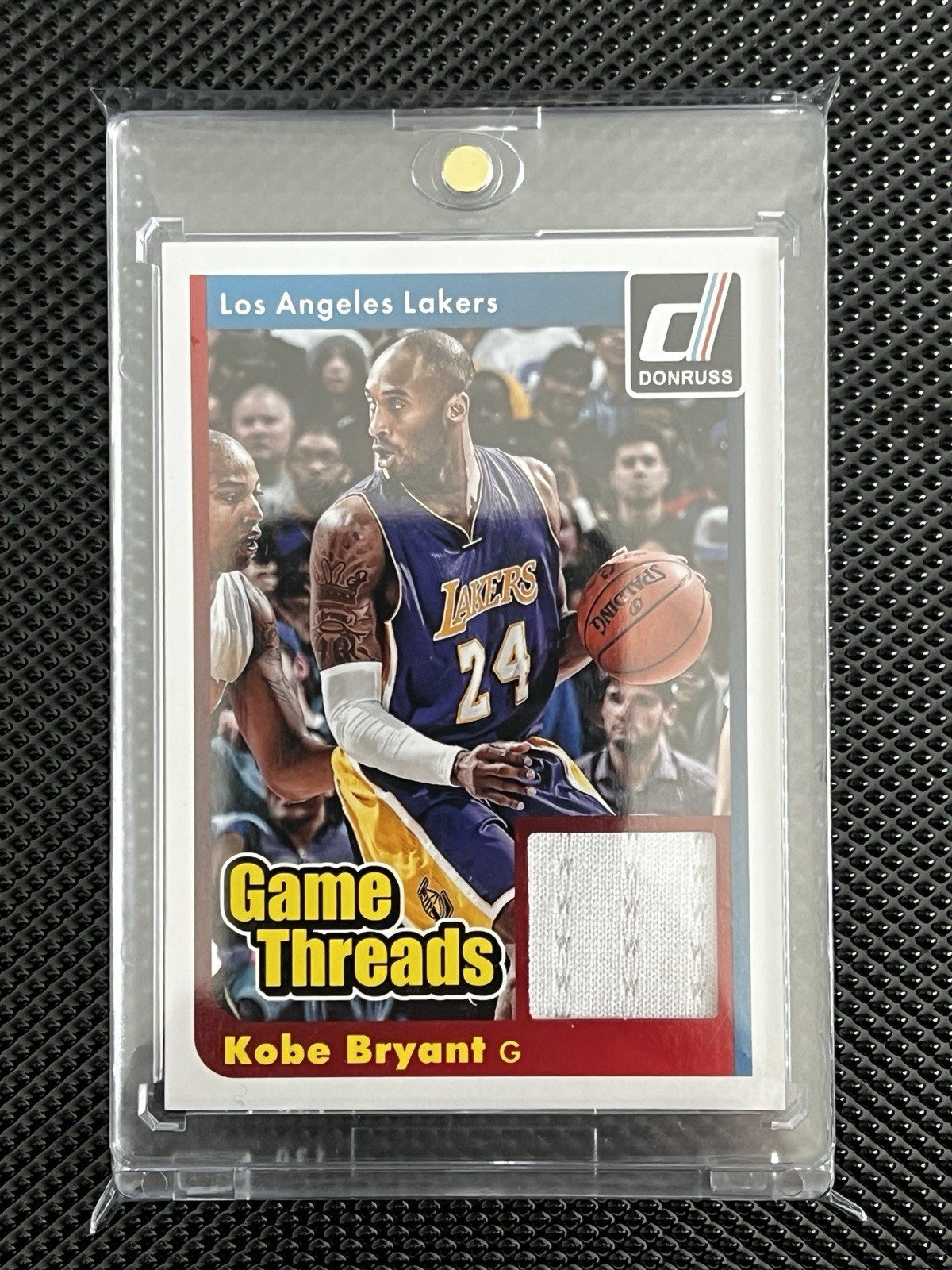 Kobe Bryant 2014-15 Panini Donruss Game Worn Jersey Patch Relic NBA Trading Card