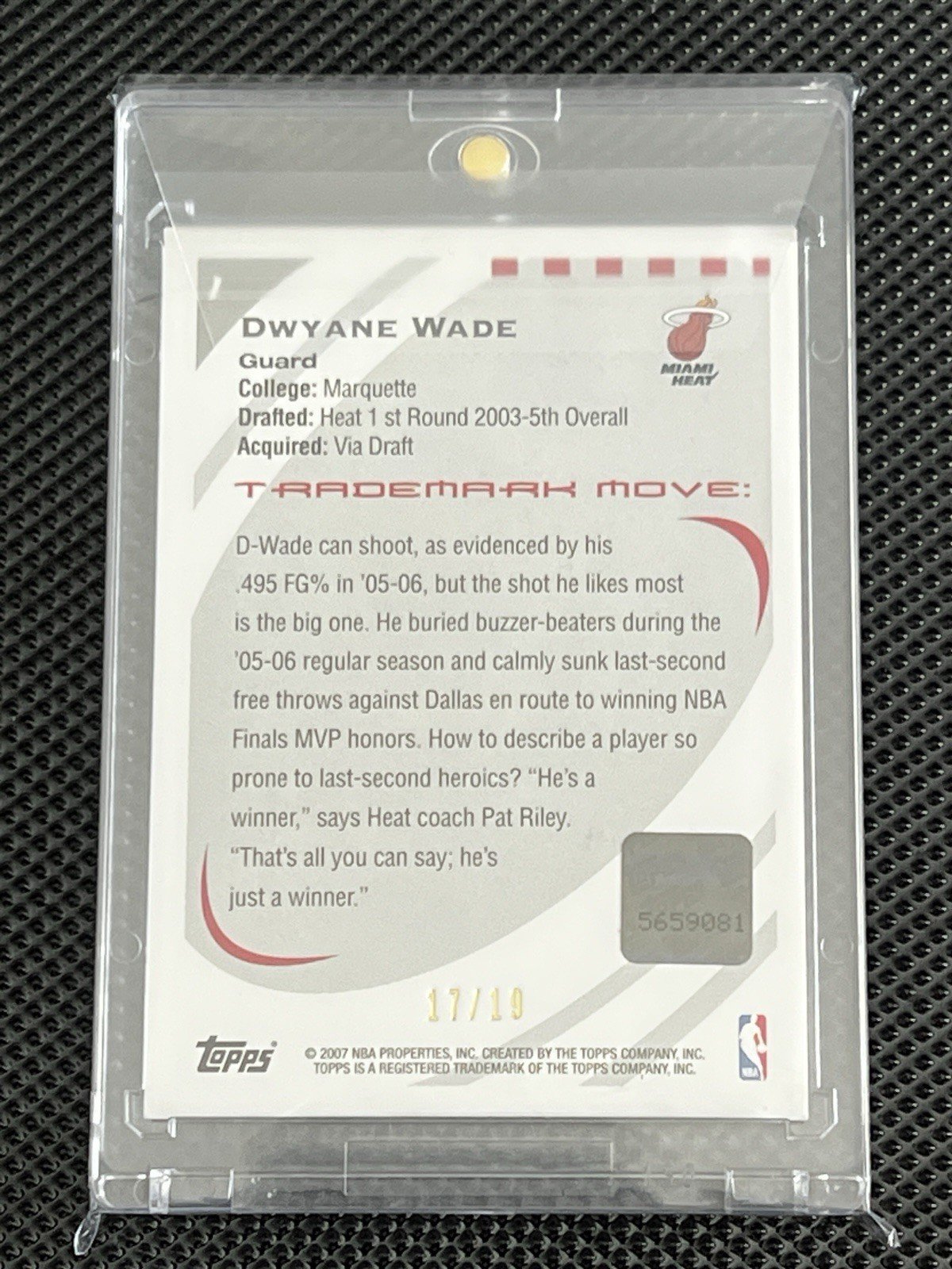 Dwyane Wade 17/19 Auto 2007-2008 Topps Trademark Move NBA Trading Cards RARE - Image 2