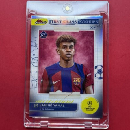 Topps Finest 2023-24 UCC Lamine Yamal FC Barcelona First Class Rookies FR-1